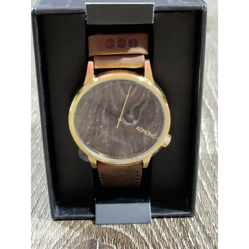 Komono Mens Watch The Winston Leather Strap 41m W2021 Stainless Steel